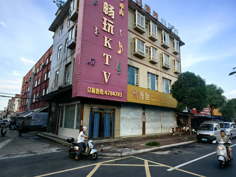 房东直租 青秀区仙葫蓉茉大道130一530平整栋楼招租可分租