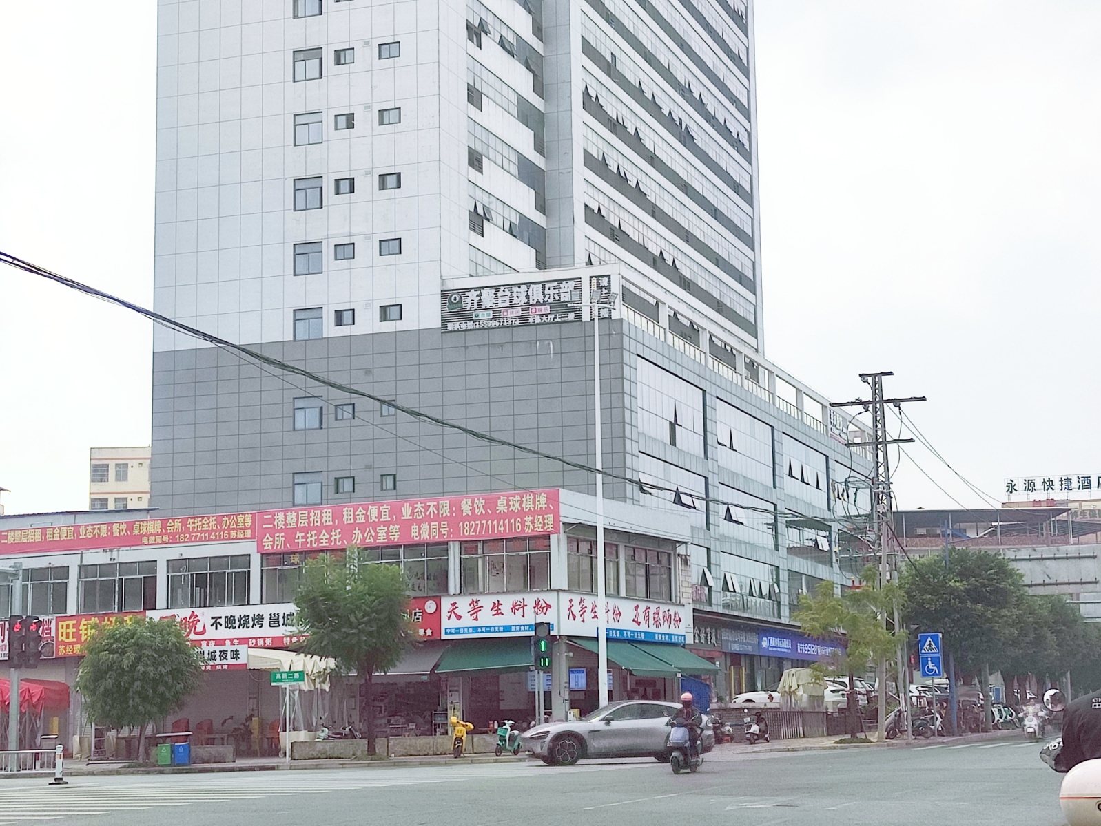 西乡塘区科园西十路与高新二路交汇处科西商业街，一楼多间铺面和二楼铺面招租