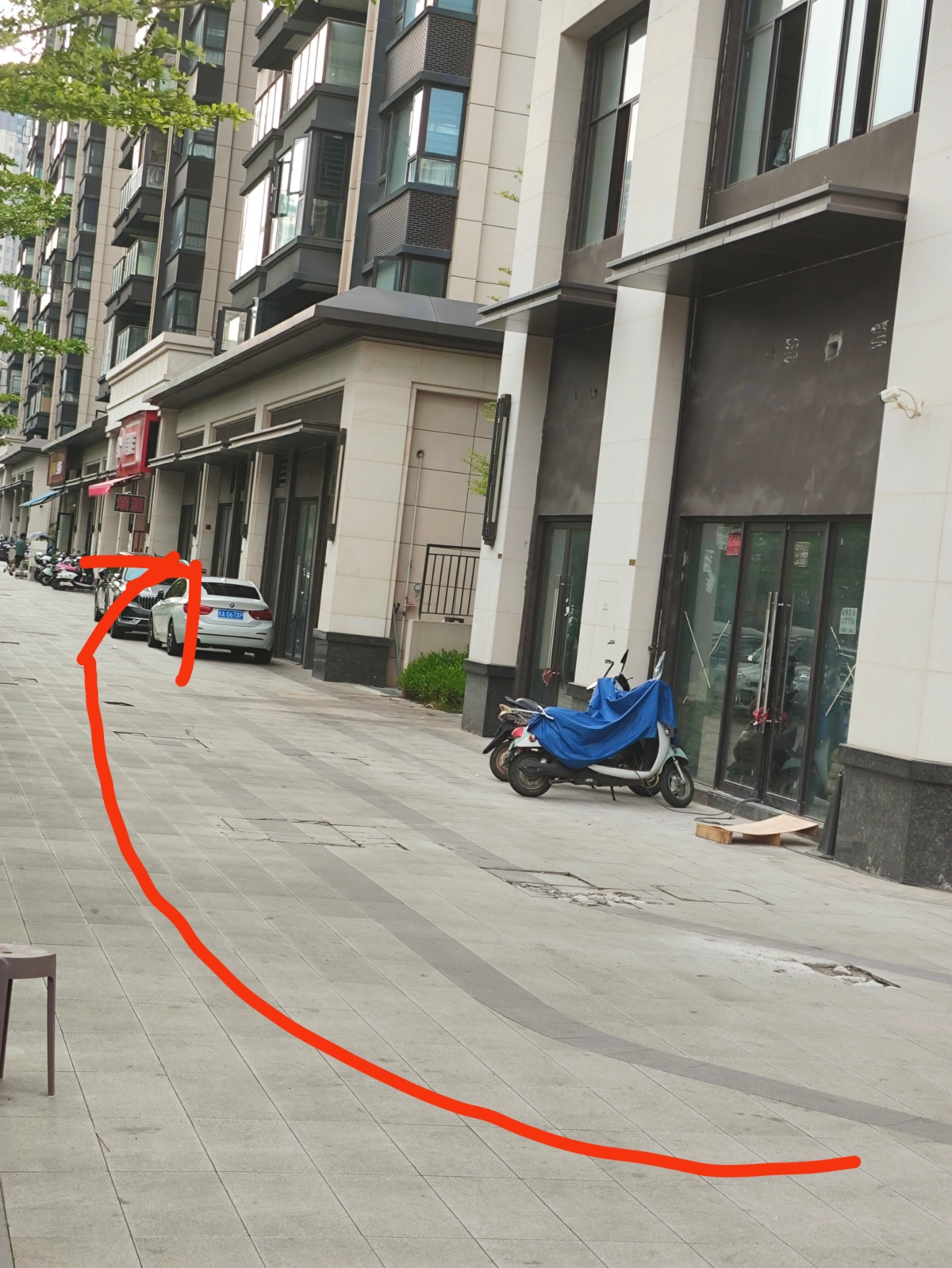 医科大五象校区对面-金科博翠山商铺招租