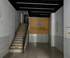 江南区星光大道万达华府B区144平临街空铺面招租